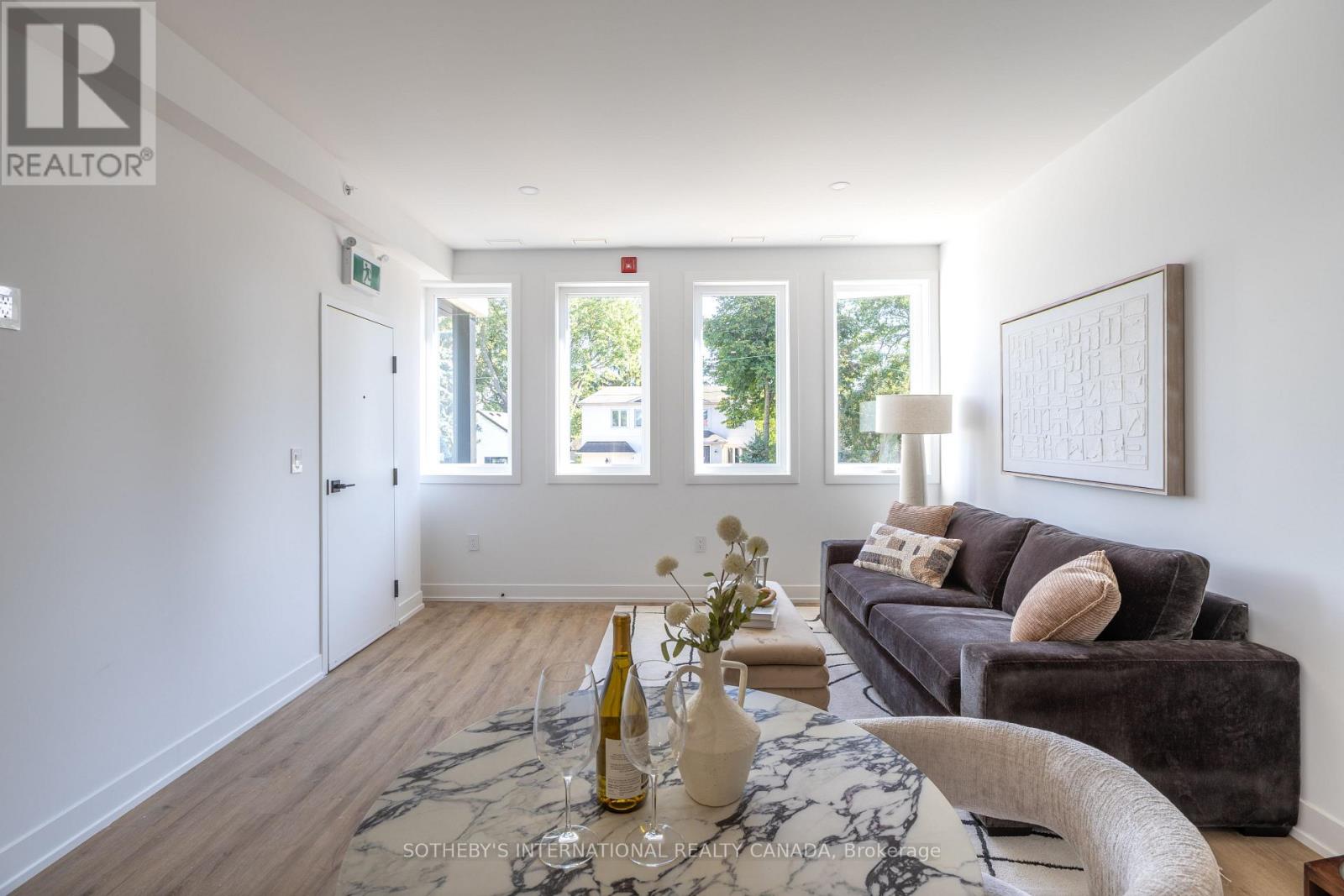 1 - 60 Cannon Road, Toronto, Ontario  M8Y 1S1 - Photo 5 - W13776428