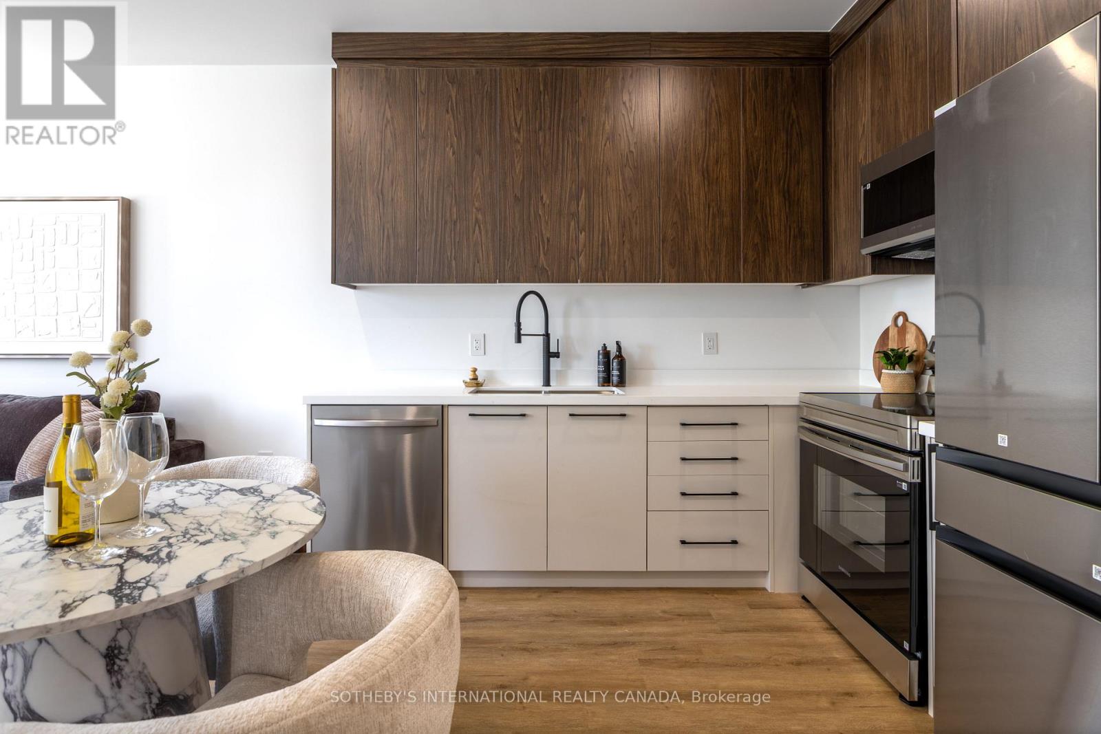 1 - 60 Cannon Road, Toronto, Ontario  M8Y 1S1 - Photo 8 - W13776428
