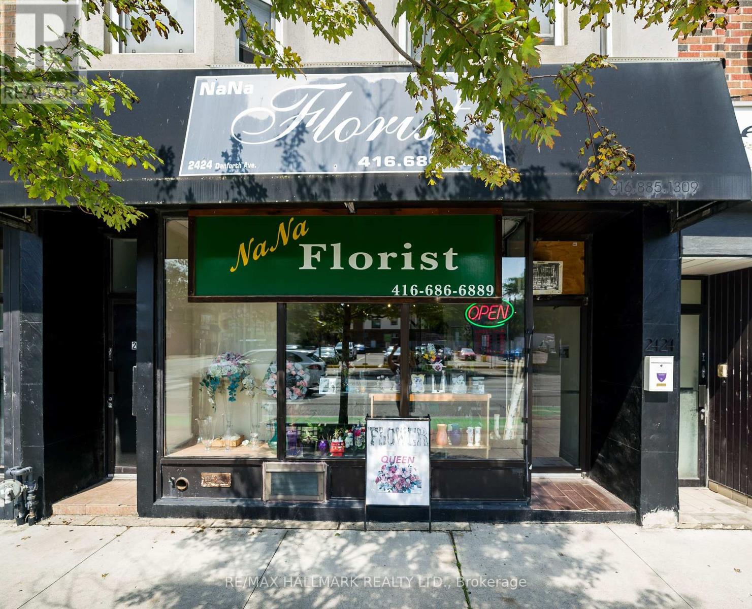 2424 Danforth Avenue, Toronto, Ontario  M4C 1K9 - Photo 2 - E13750724