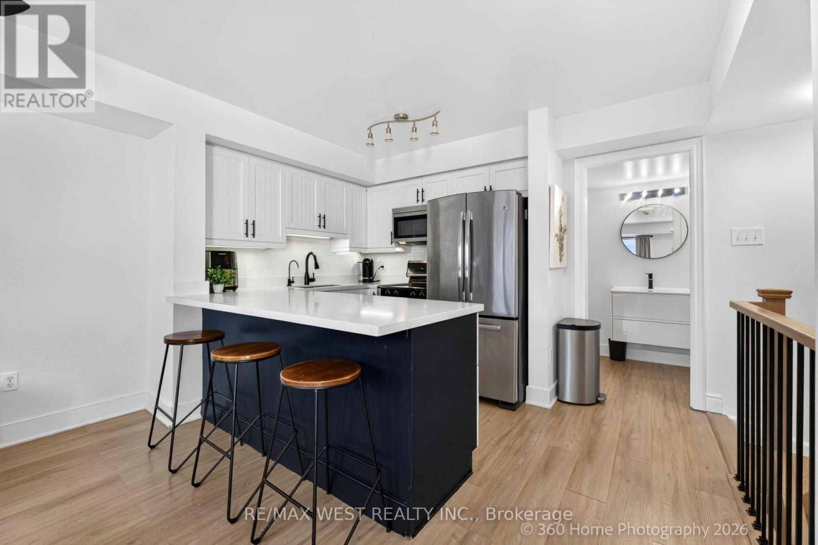 2020 - 125 George Appleton Way, Toronto, Ontario M3M 0A2 - Photo 3 - W13757546