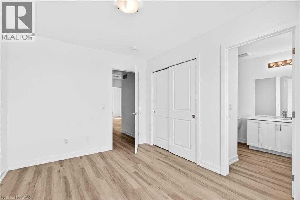 70 Kenesky Drive Unit# 36, Waterdown, Ontario  L8B 2A9 - Photo 29 - 40862415