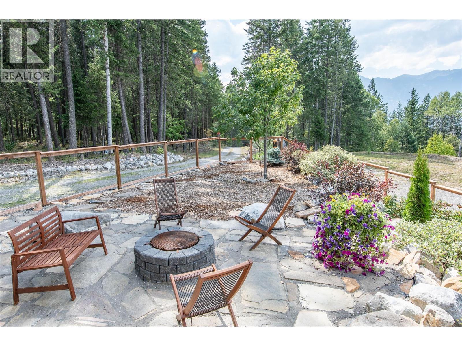 647 Bench Road, Golden, British Columbia  V0A 1H1 - Photo 53 - 10400190