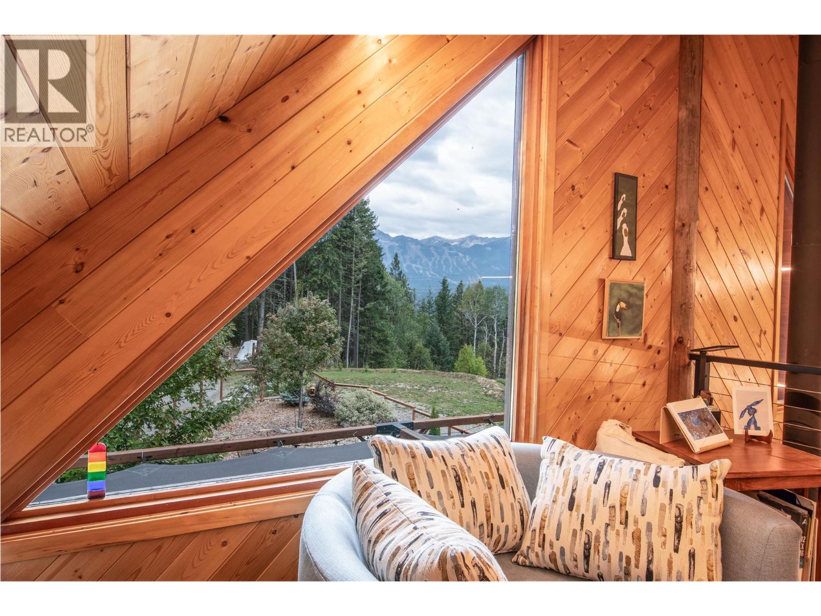 647 Bench Road, Golden, British Columbia  V0A 1H1 - Photo 22 - 10400190