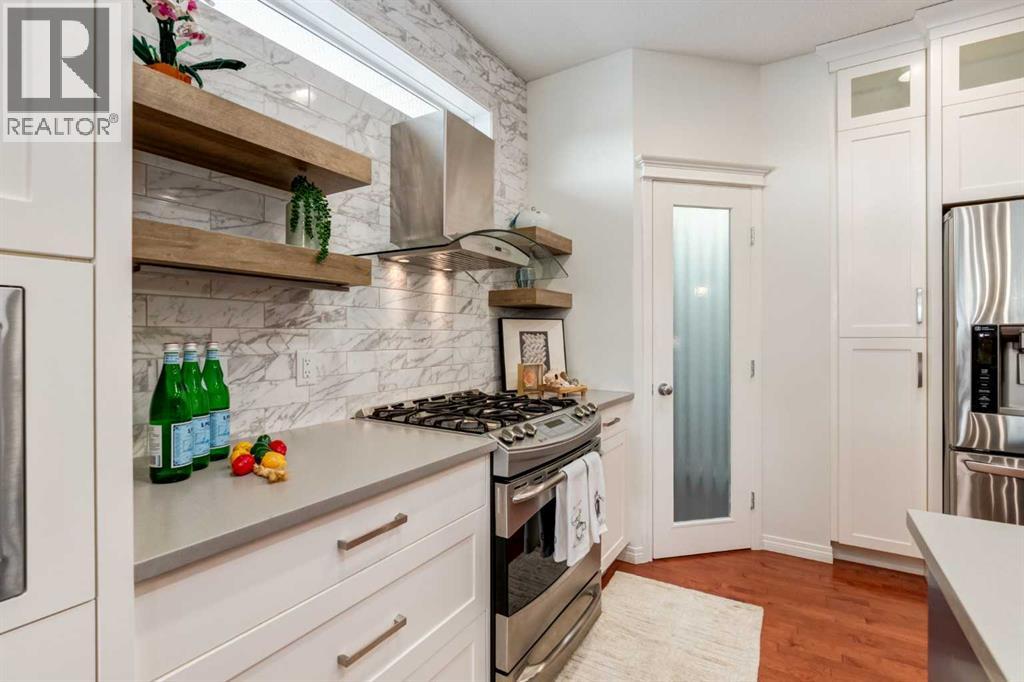 155 West Springs Place SW, Calgary, Alberta  T3H 4W2 - Photo 7 - A2342482