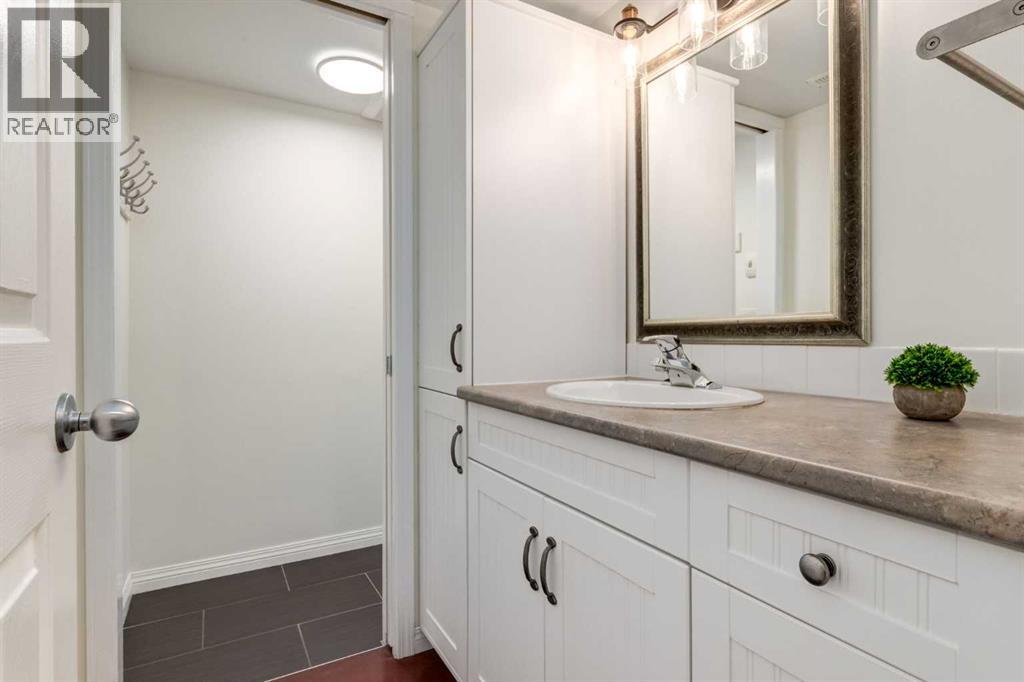 155 West Springs Place SW, Calgary, Alberta  T3H 4W2 - Photo 31 - A2342482