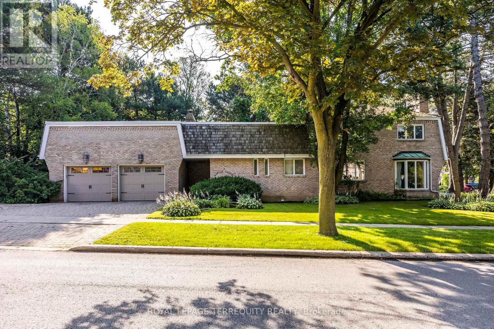 2 Chieftain Crescent, Toronto, Ontario  M2L 2H4 - Photo 5 - C13768906