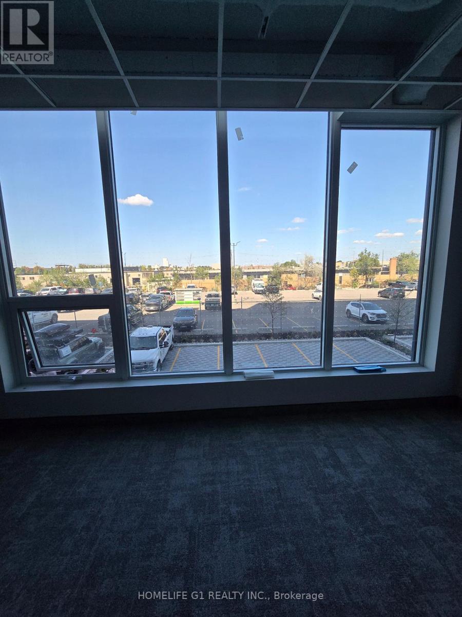 127 - 998 Martin Grove Road, Toronto, Ontario  M9W 4V8 - Photo 7 - W13769704