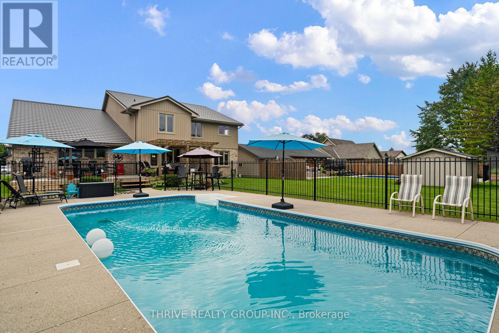 310 Huron Street W, South Huron, Ontario  N0M 1S2 - Photo 37 - X13776472