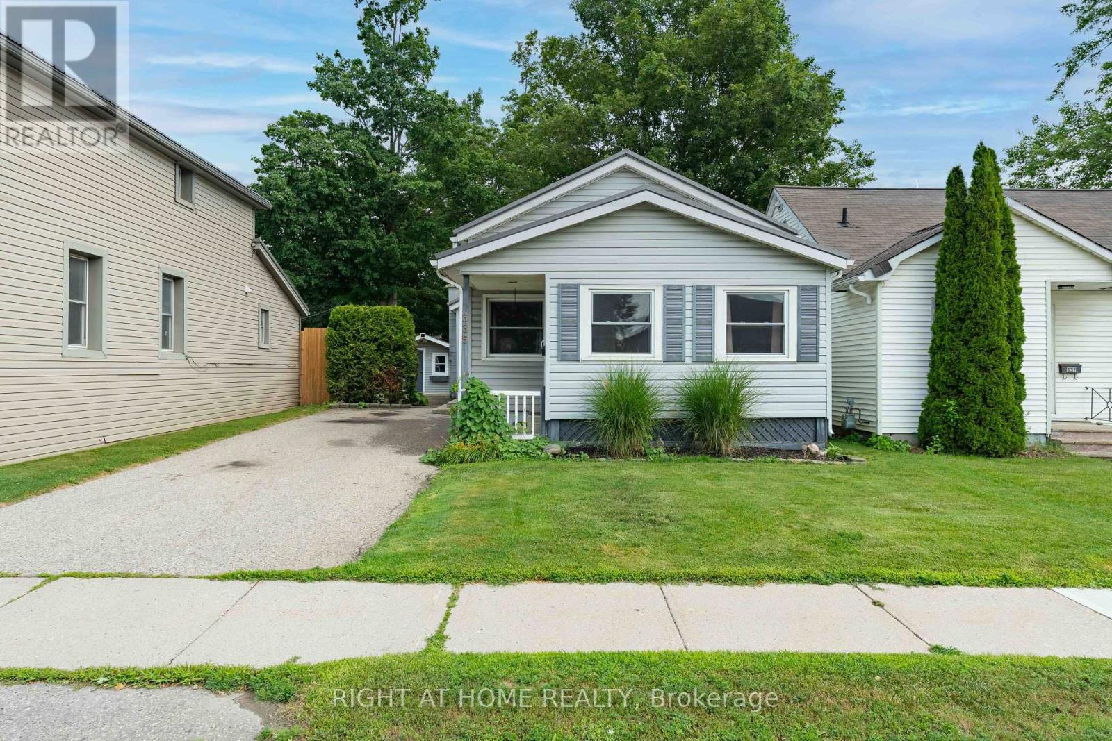 335 Talbot Street E, Aylmer, Ontario  N5H 1J1 - Photo 2 - X13776500