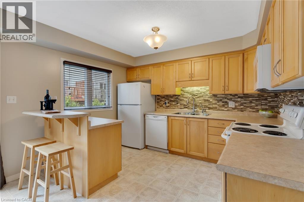 175 David Bergey Drive Unit# H54, Kitchener, Ontario N2E 4H7 - Photo 10 - 40861130