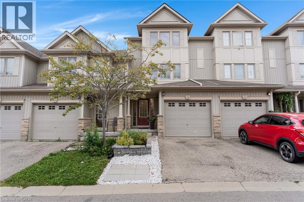 175 DAVID BERGEY Drive Unit# H54, Kitchener, Ontario