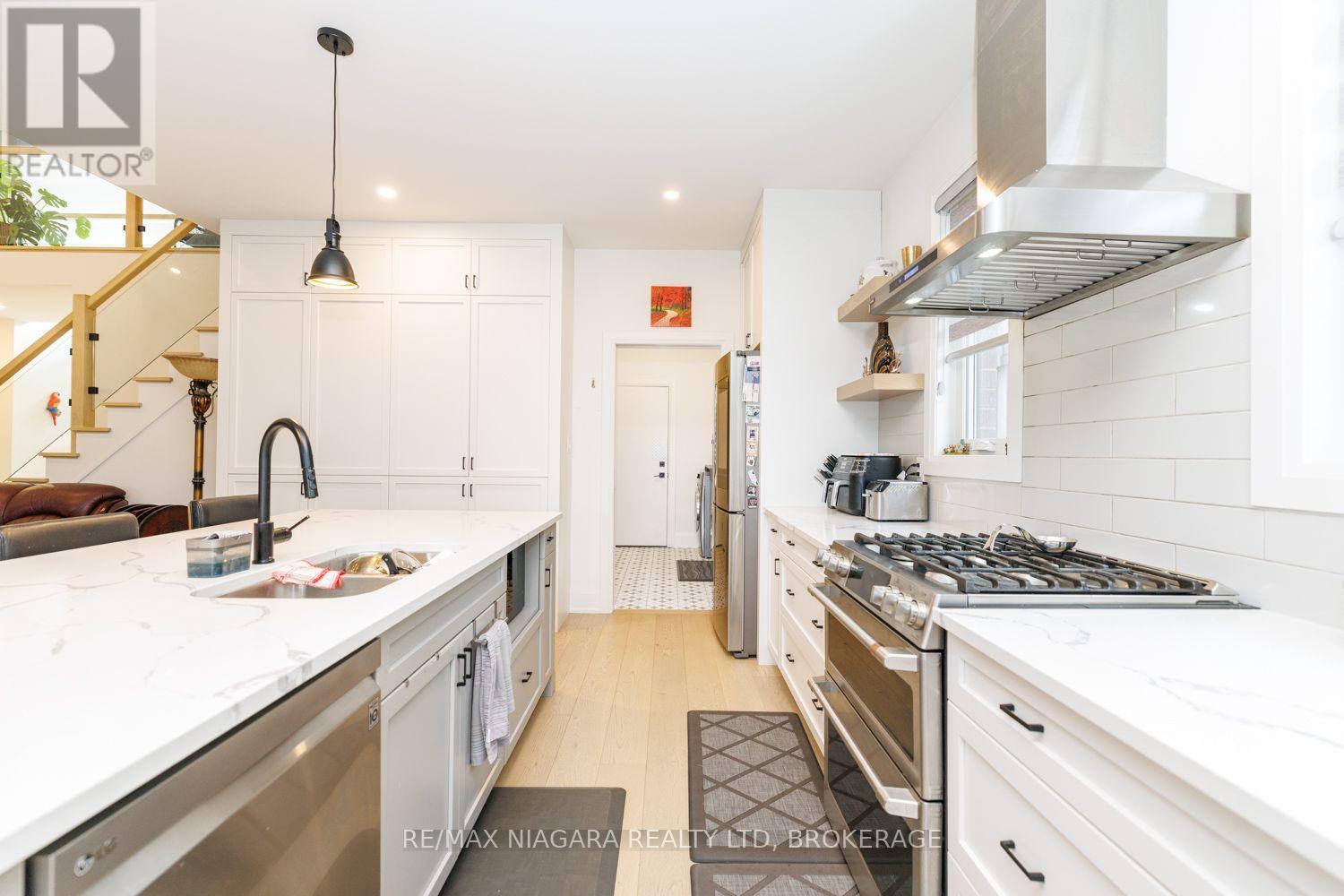 3603 Canfield Crescent, Fort Erie, Ontario  L0S 1S0 - Photo 14 - X13776486