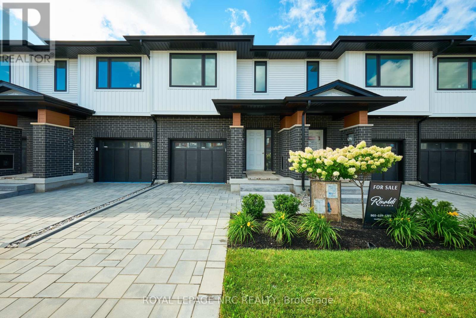 49 Harmony Way, Thorold, Ontario  L2V 0H2 - Photo 1 - X13776504