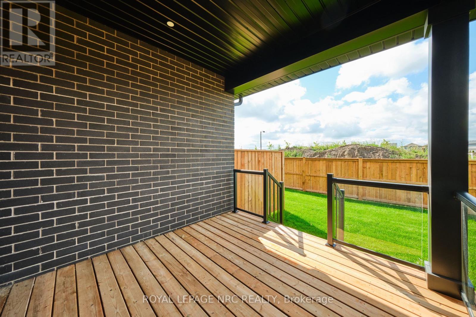 49 Harmony Way, Thorold, Ontario  L2V 0H2 - Photo 15 - X13776504