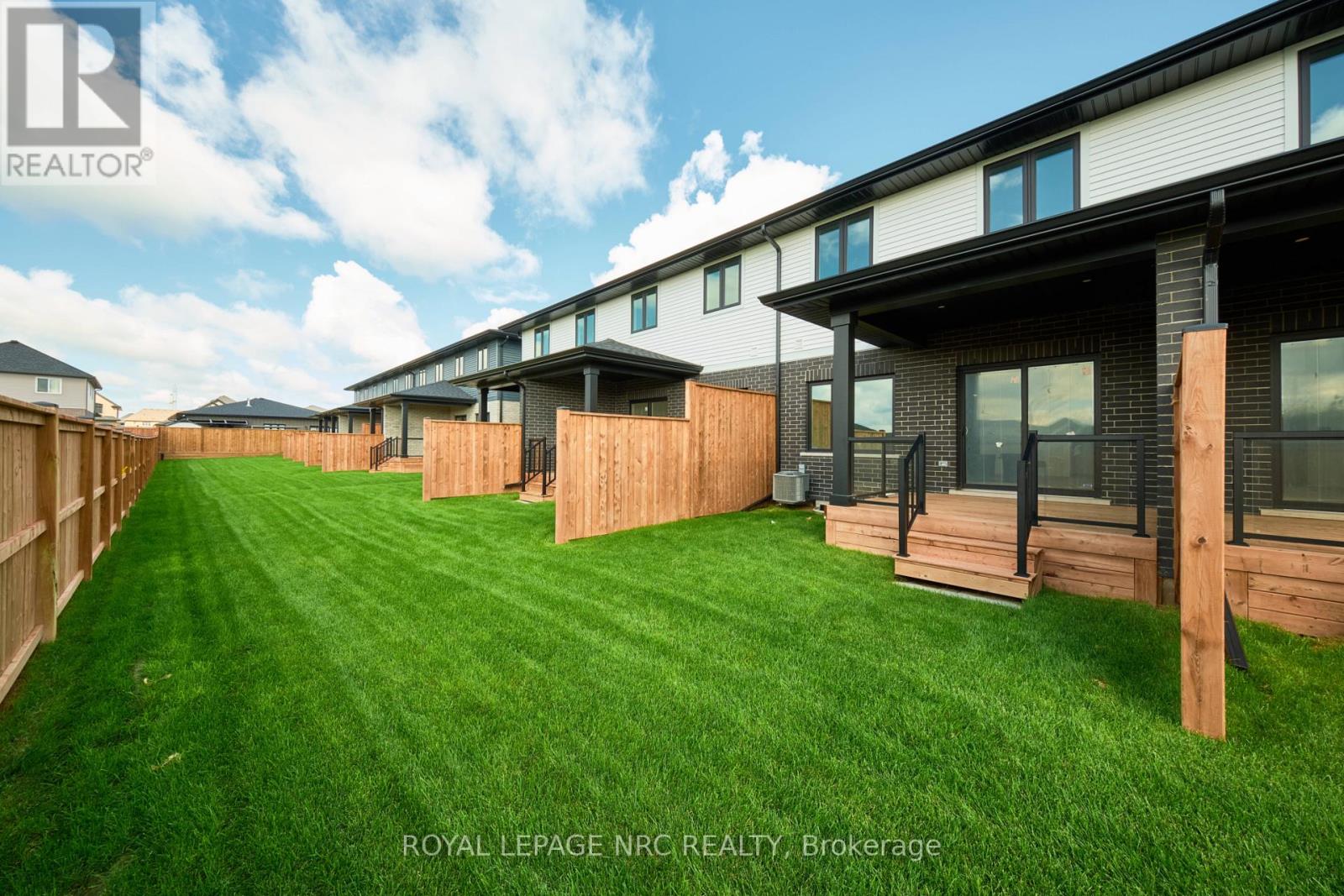 49 Harmony Way, Thorold, Ontario  L2V 0H2 - Photo 6 - X13776504