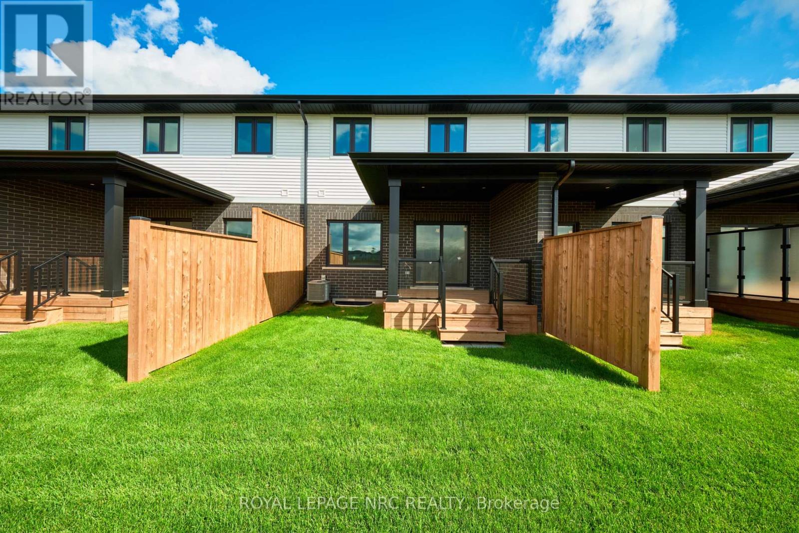 49 Harmony Way, Thorold, Ontario  L2V 0H2 - Photo 7 - X13776504
