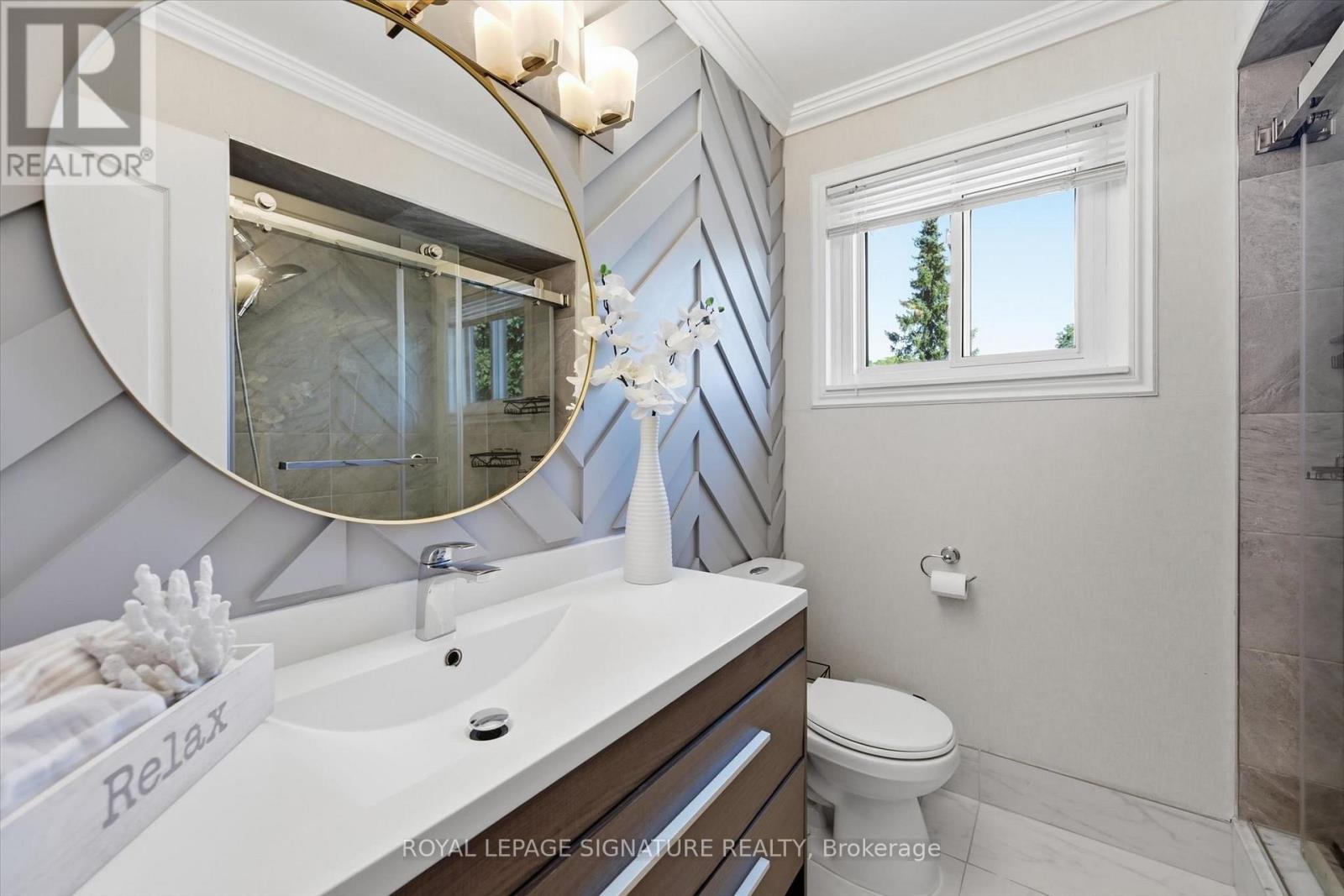 1333 Woodvale Place, Burlington, Ontario  L7M 1R2 - Photo 20 - W13776436