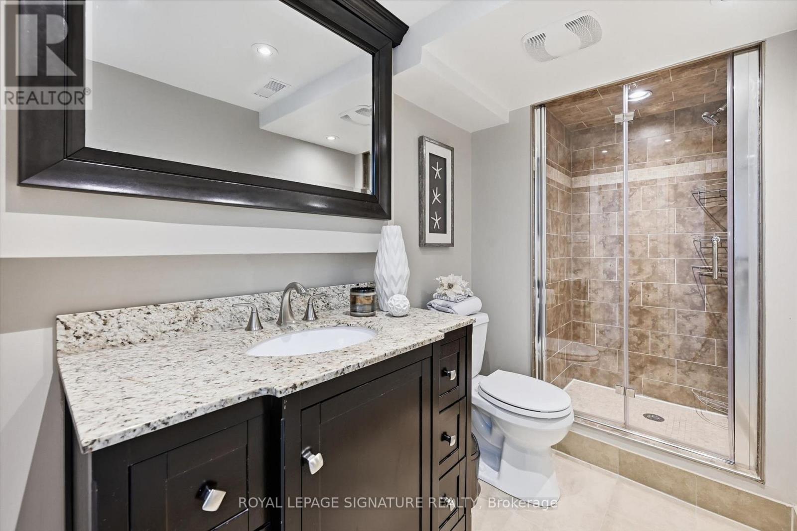 1333 Woodvale Place, Burlington, Ontario  L7M 1R2 - Photo 28 - W13776436