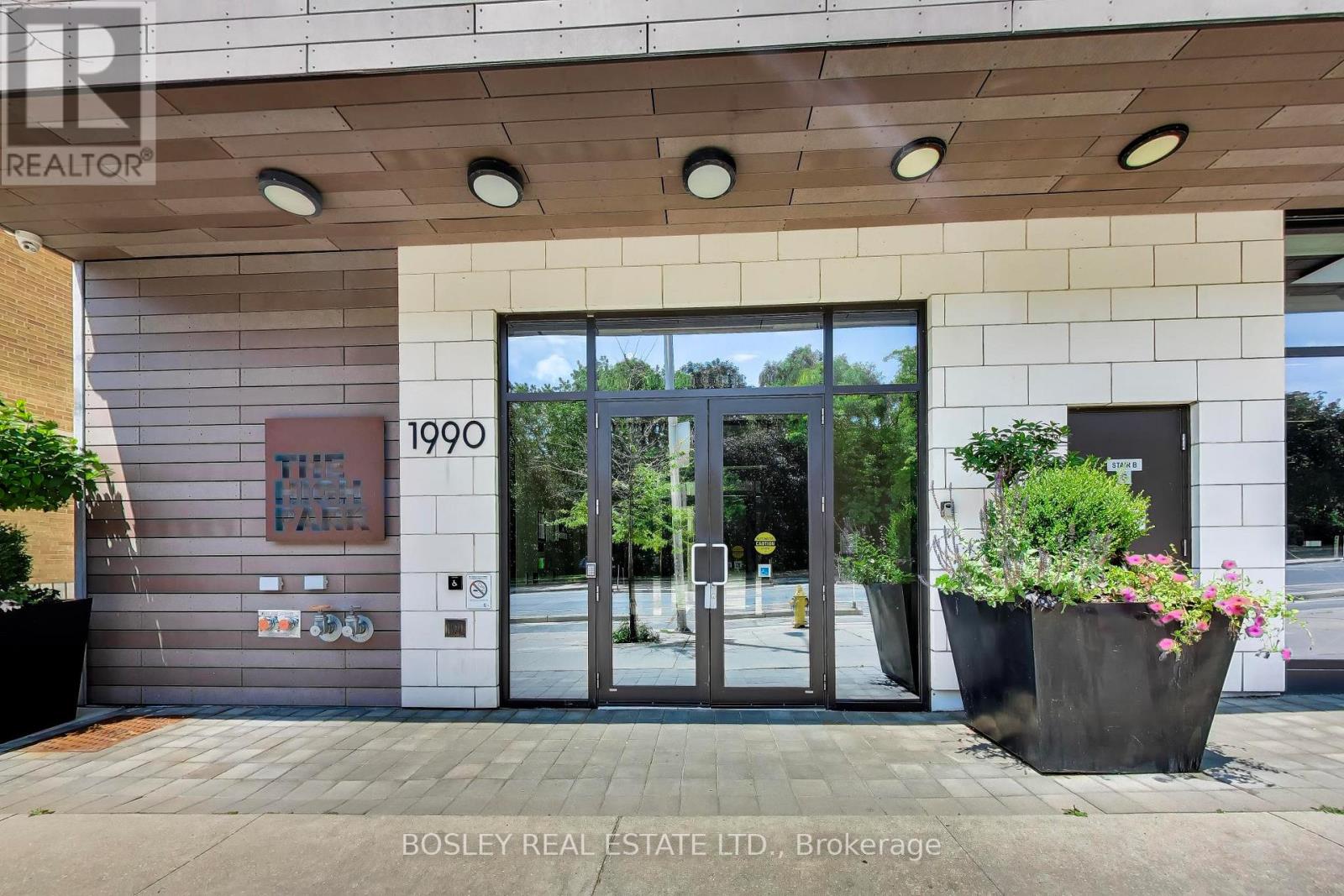 210 - 1990 Bloor Street W, Toronto, Ontario  M6P 3L1 - Photo 21 - W13776458