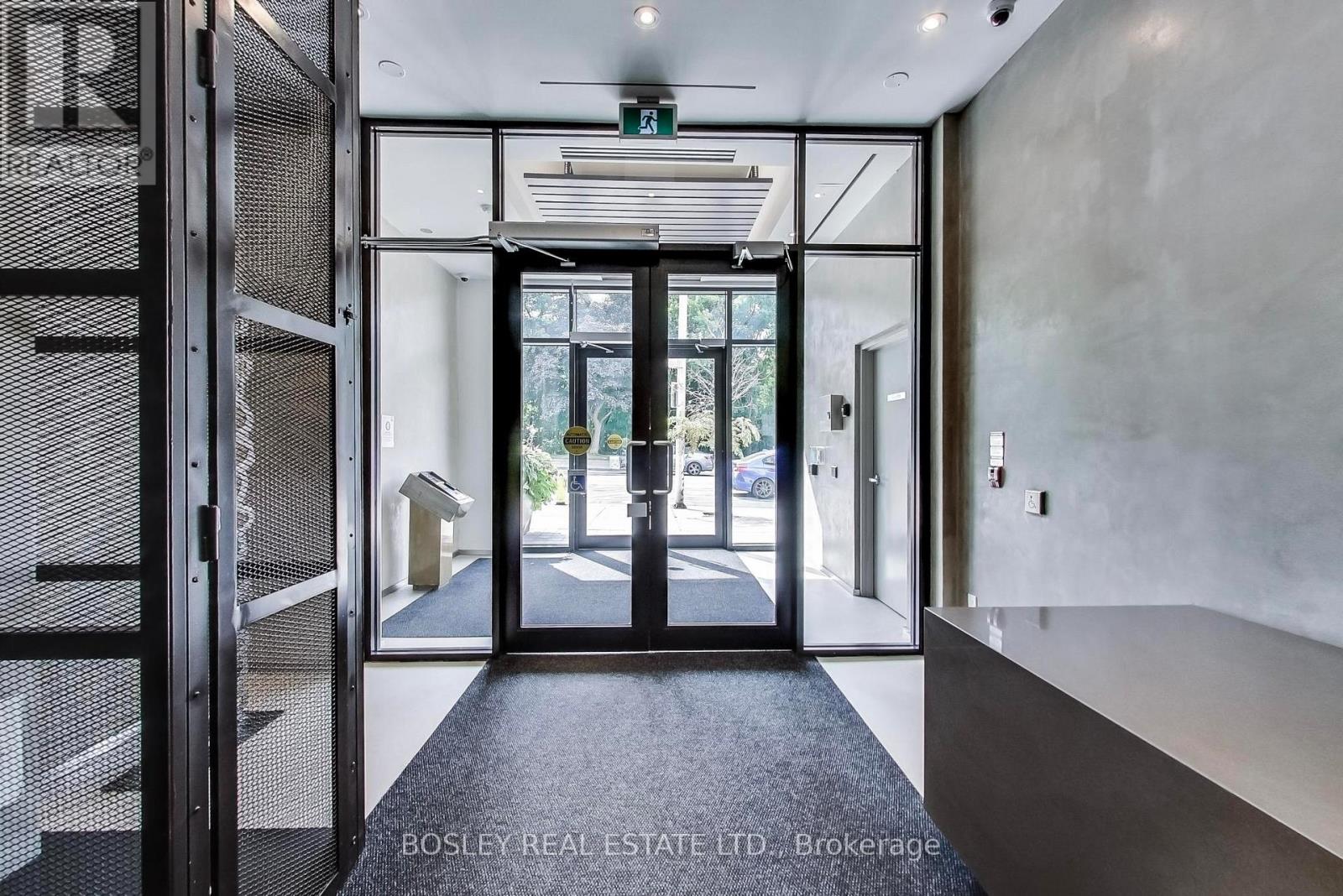 210 - 1990 Bloor Street W, Toronto, Ontario  M6P 3L1 - Photo 23 - W13776458