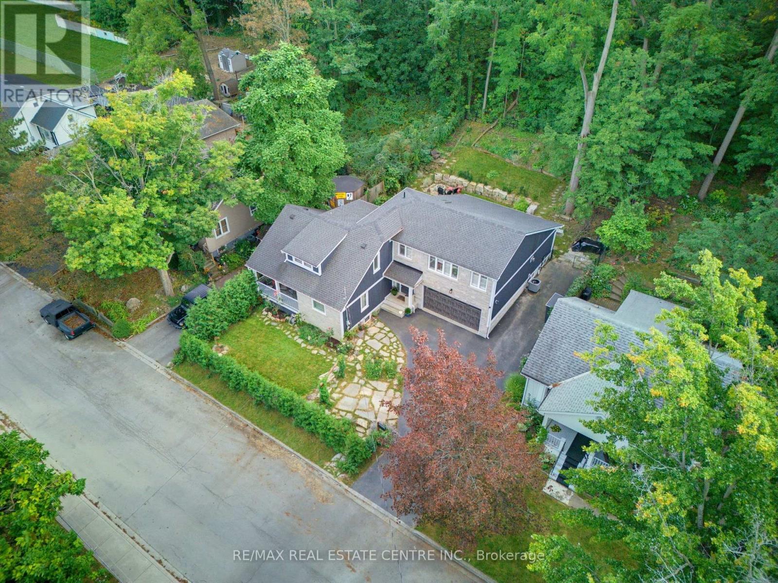 15 First Street S, Hamilton, Ontario  L8G 1P7 - Photo 2 - X13776468