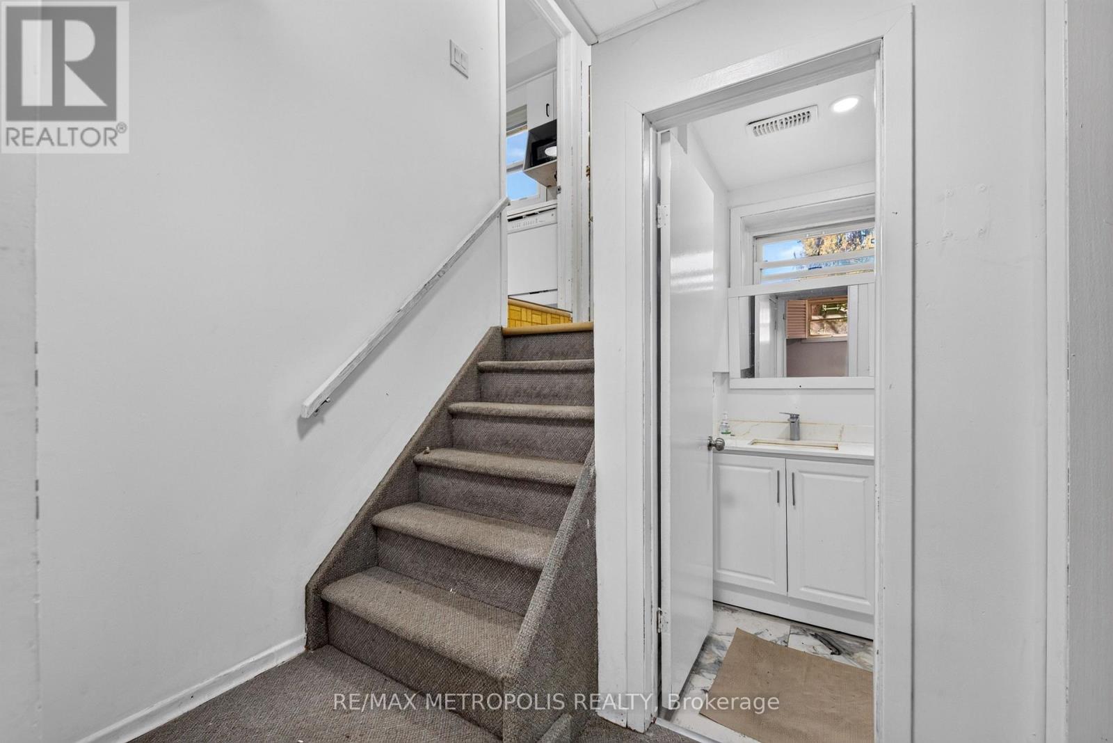 338 Millbank Drive, London South, Ontario  N6C 4W2 - Photo 31 - X13776498