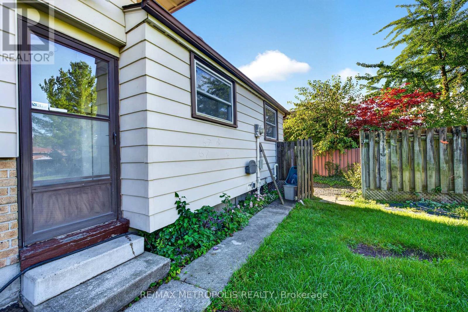 338 Millbank Drive, London South, Ontario  N6C 4W2 - Photo 37 - X13776498