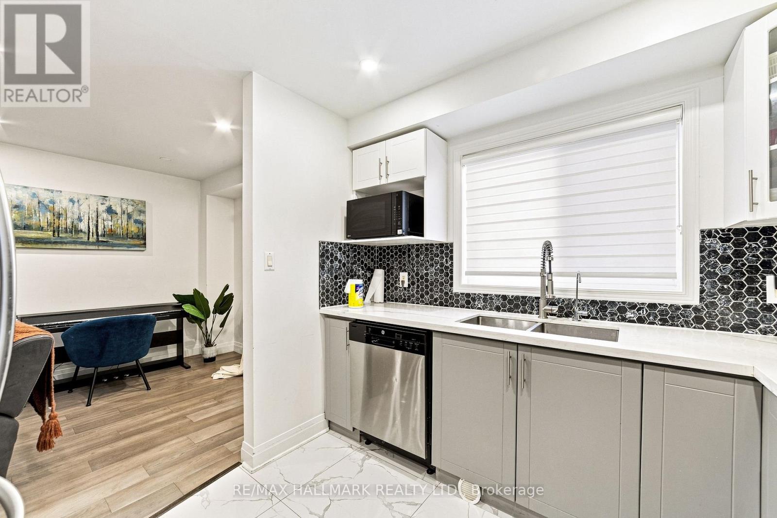 21 - 31 Moss Boulevard, Hamilton, Ontario  L9H 7A6 - Photo 13 - X13776526