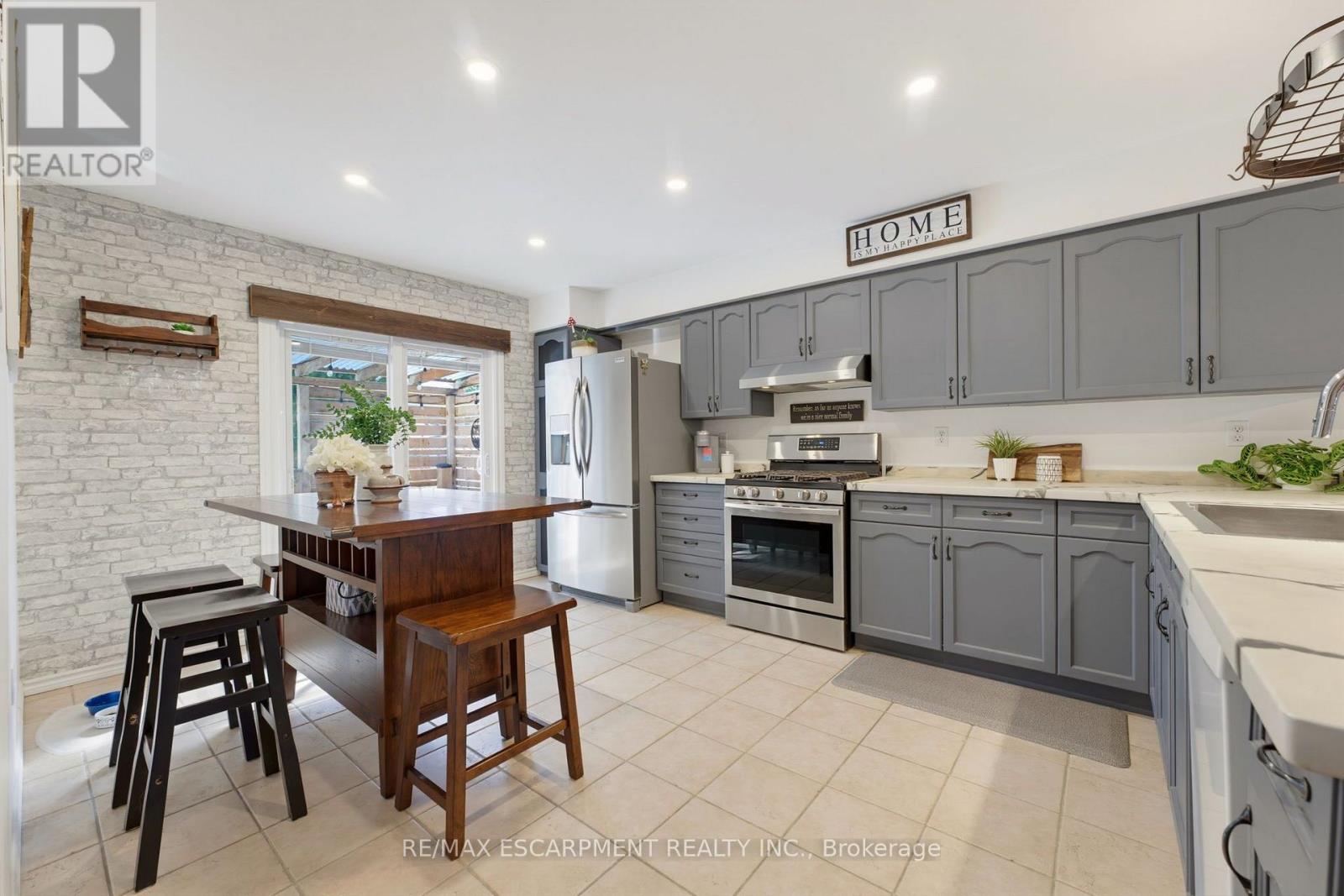 6 Stuart Street W, Haldimand, Ontario  N3W 2L3 - Photo 17 - X13776532