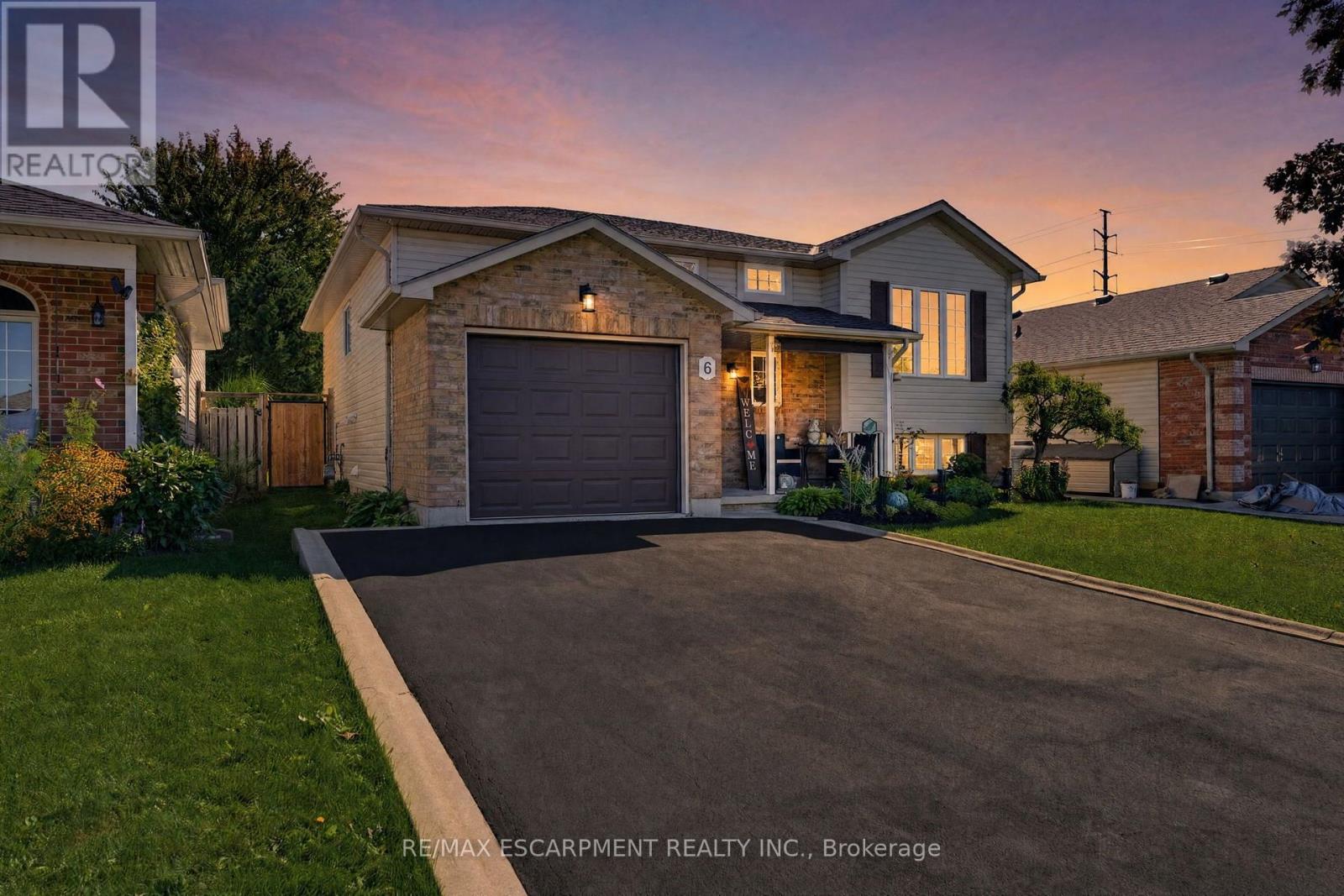 6 Stuart Street W, Haldimand, Ontario  N3W 2L3 - Photo 9 - X13776532