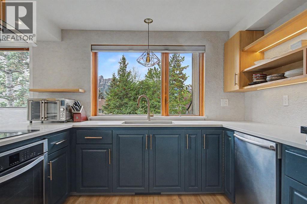 133 Coyote Way, Canmore, Alberta  T1W 1C3 - Photo 10 - A2344895