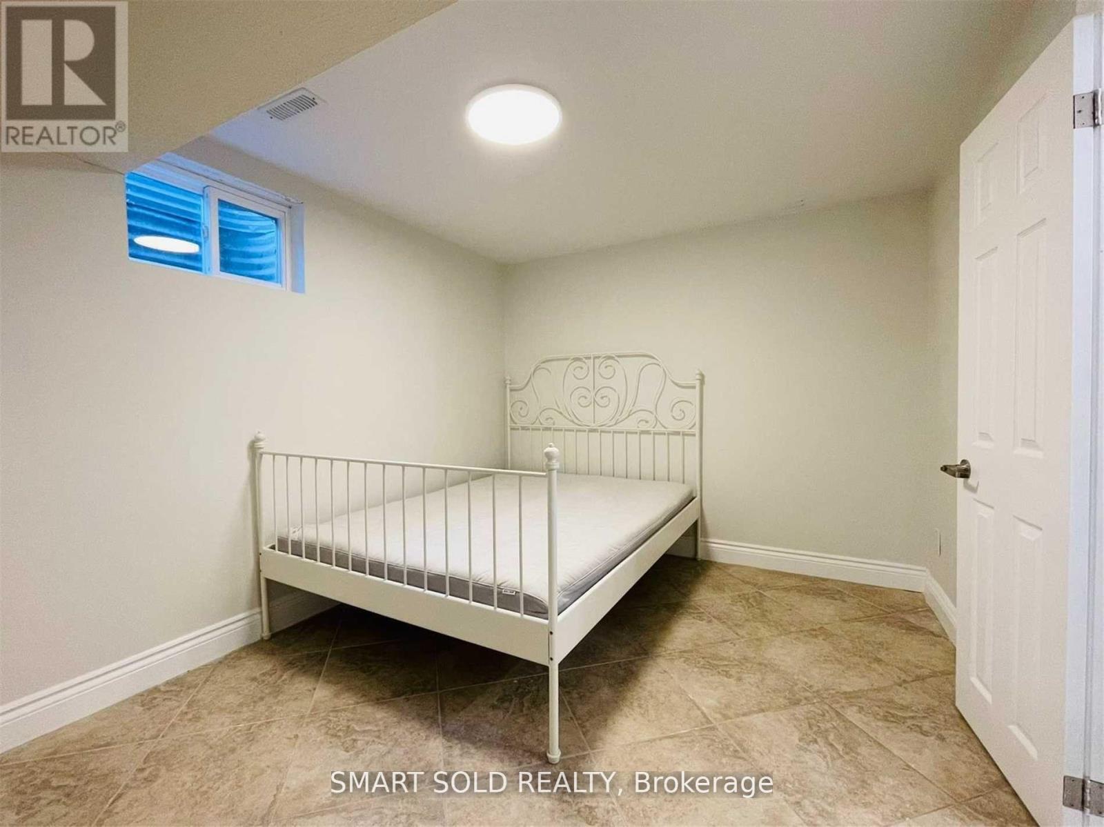 Bsmt - 34 Chapeltown Crescent, Toronto, Ontario  M1W 3A7 - Photo 4 - E13776556