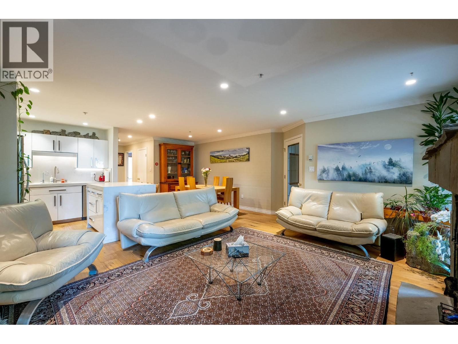 18 4637 Blackcomb Way, Whistler, British Columbia  V8E 0Y6 - Photo 4 - R3164692