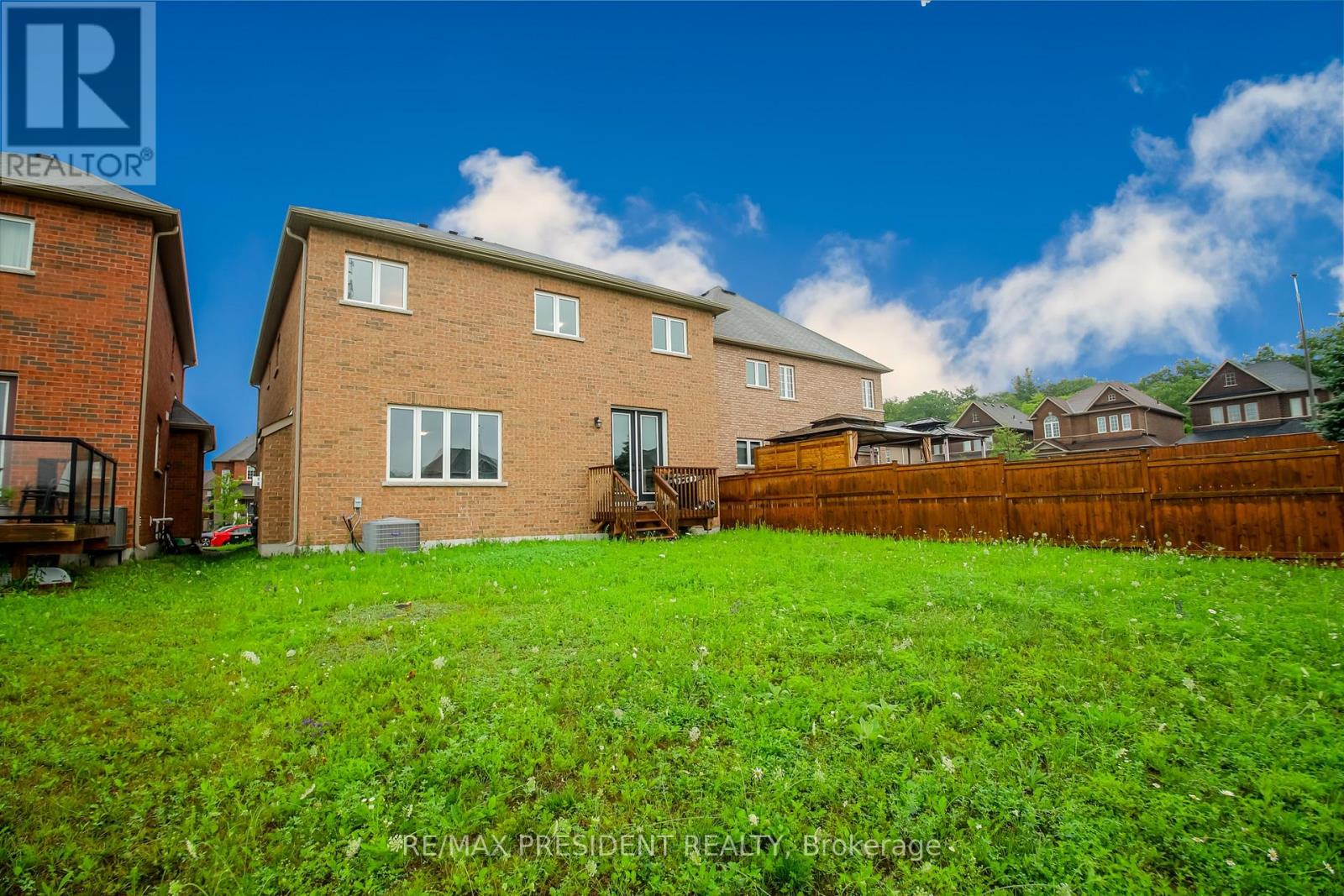 4 Cypress Point Street, Barrie (Ardagh), Ontario  L4N 6J9 - Photo 40 - S13776578