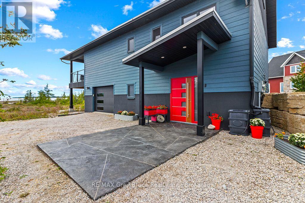48 Baise Avenue, Northern Bruce Peninsula, Ontario  N0H 2R0 - Photo 3 - X13776552