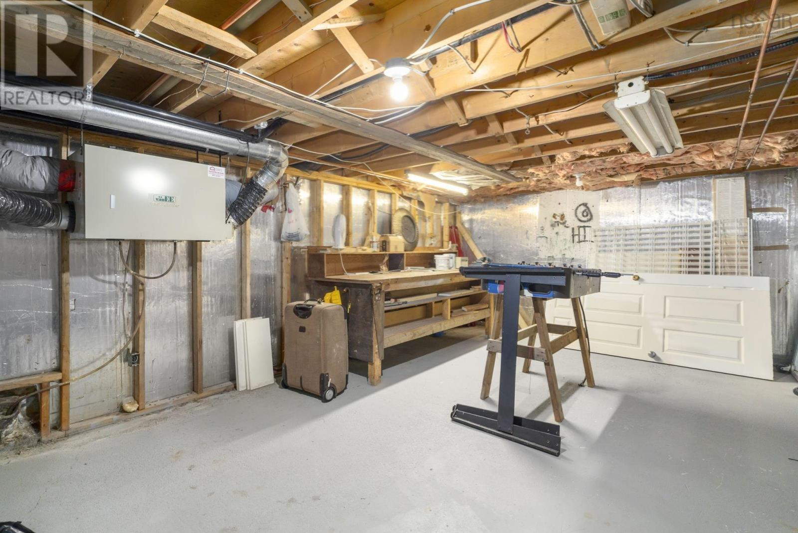 19 Cascade Drive photo 40