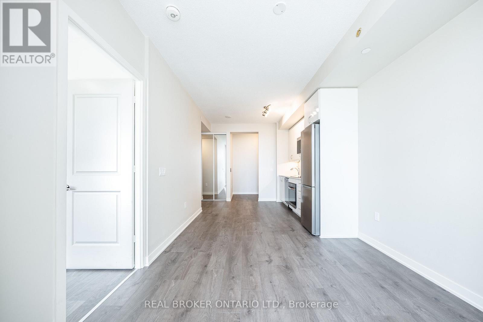 1707 - 38 Annie Craig Drive, Toronto, Ontario  M8V 0G9 - Photo 11 - W13776562
