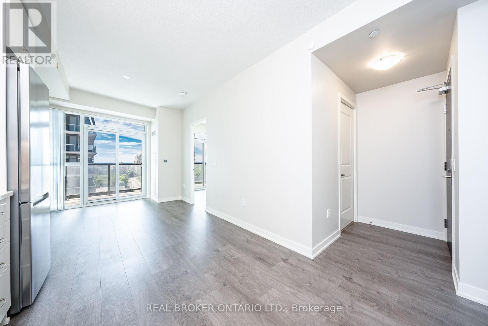 1707 - 38 Annie Craig Drive, Toronto, Ontario  M8V 0G9 - Photo 4 - W13776562