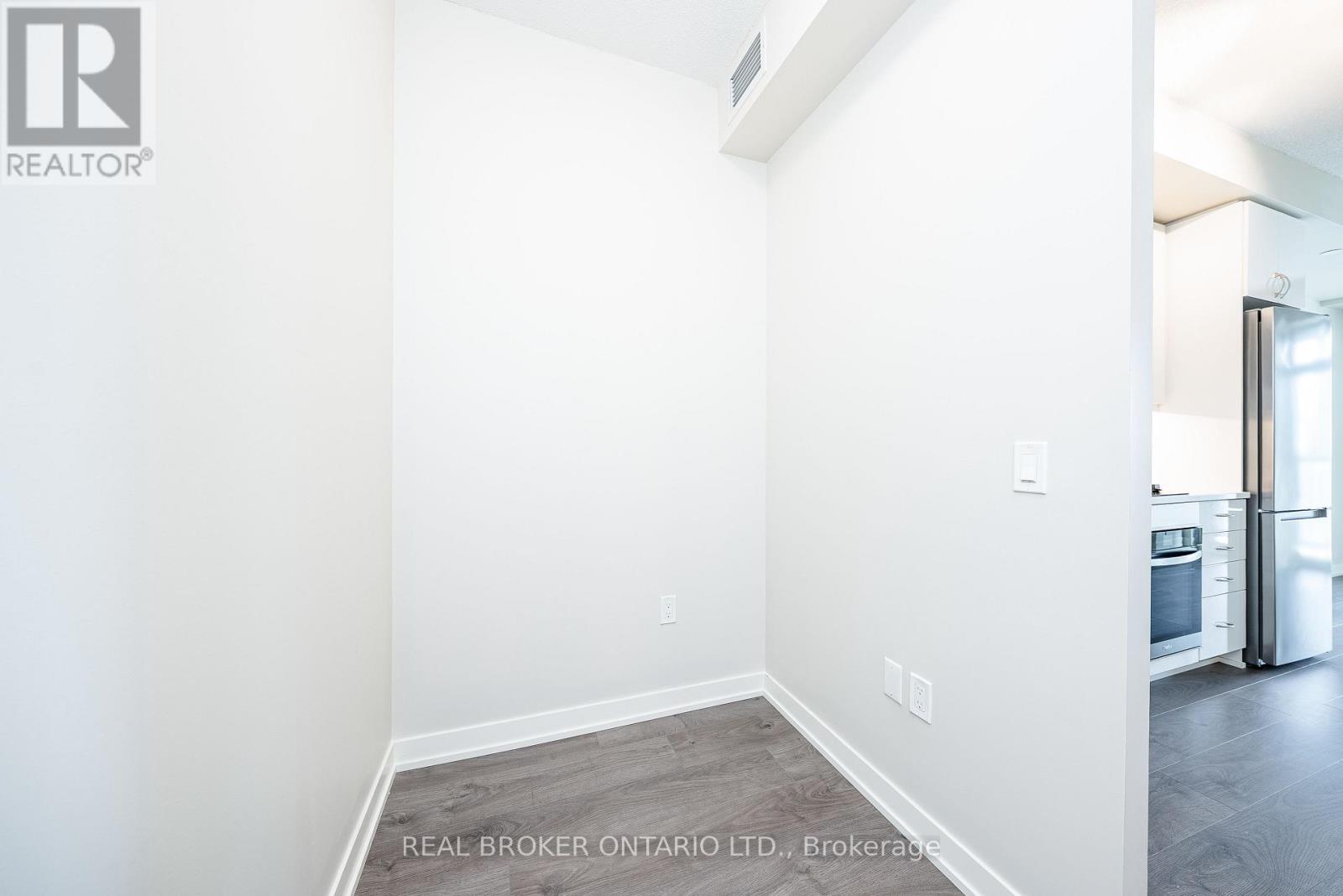 1707 - 38 Annie Craig Drive, Toronto, Ontario  M8V 0G9 - Photo 6 - W13776562