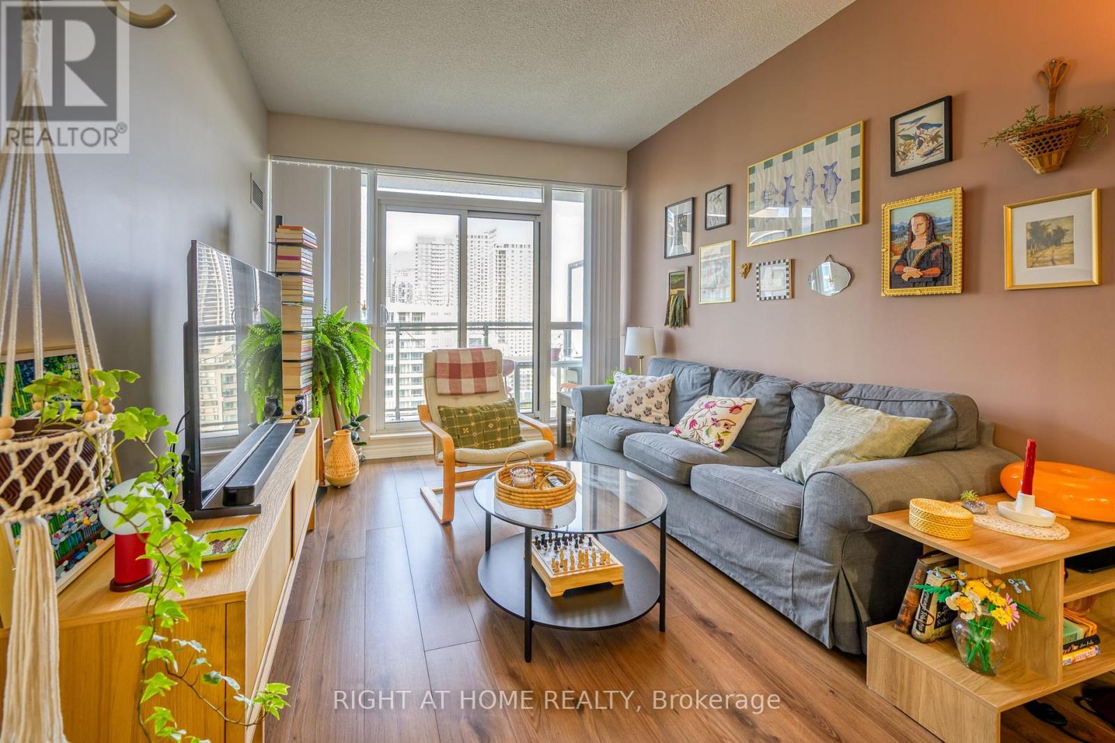 2310 - 349 Rathburn Road W, Mississauga, Ontario  L5B 0G9 - Photo 13 - W13776576