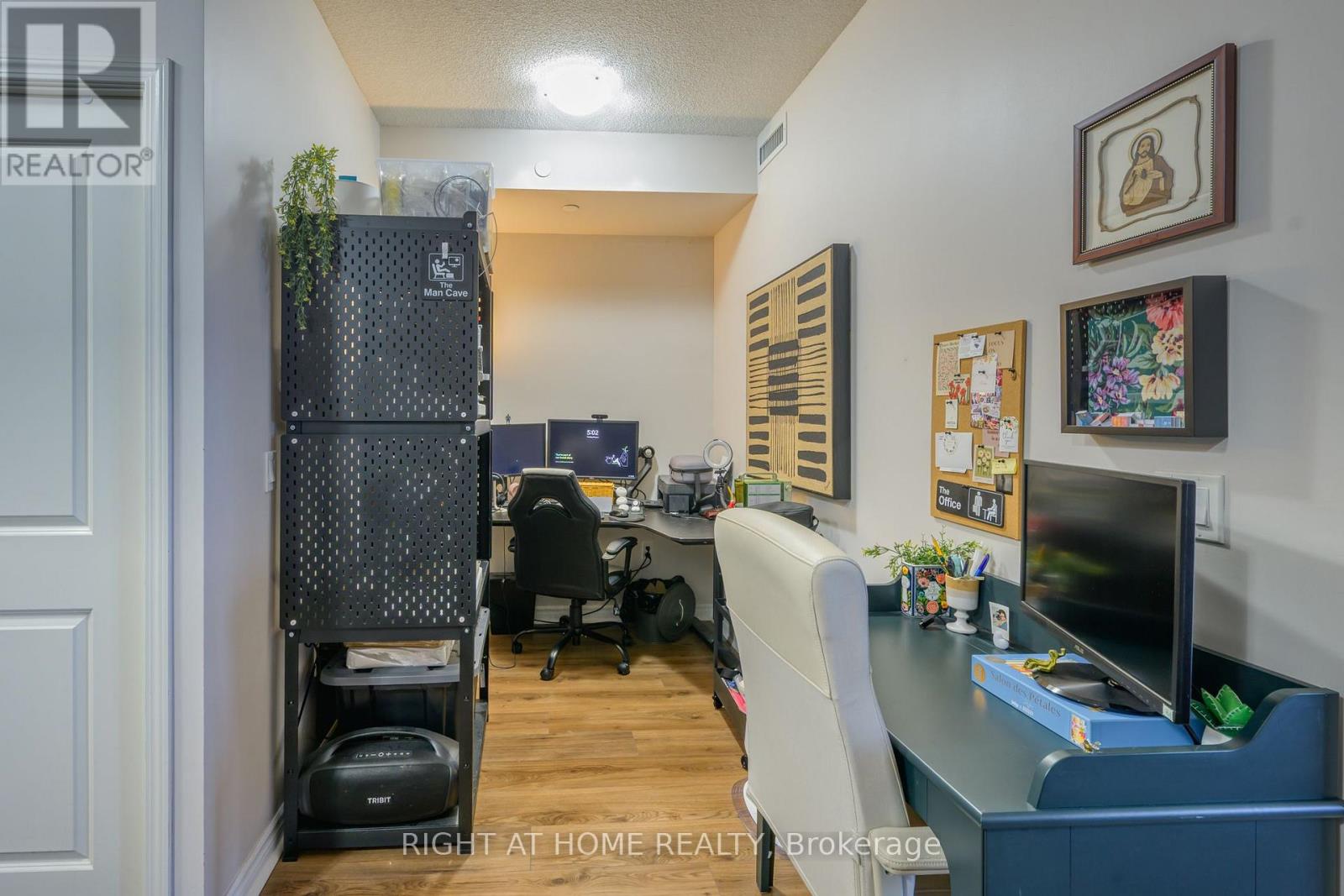 2310 - 349 Rathburn Road W, Mississauga, Ontario  L5B 0G9 - Photo 15 - W13776576