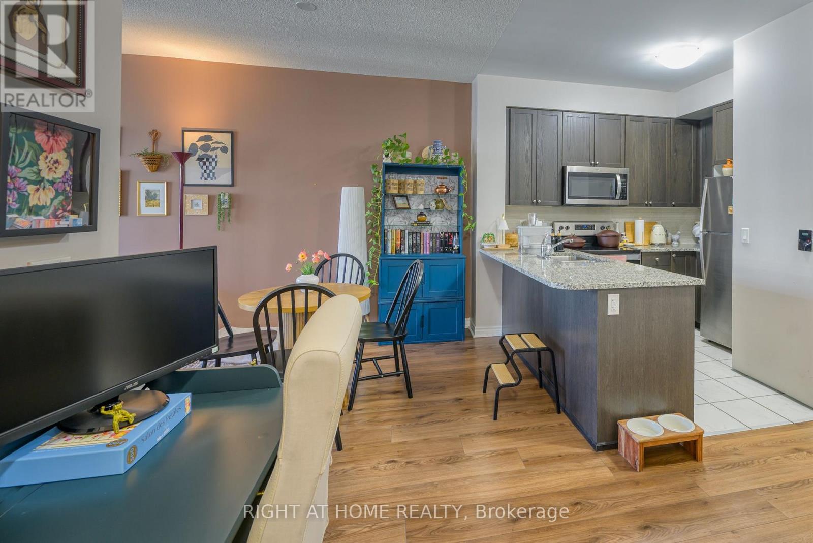 2310 - 349 Rathburn Road W, Mississauga, Ontario  L5B 0G9 - Photo 16 - W13776576