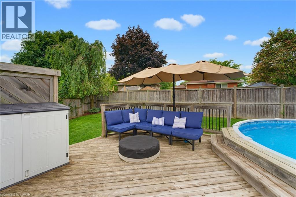 555 Elm Ridge Place, Waterloo, Ontario  N2L 4P6 - Photo 32 - 40861002