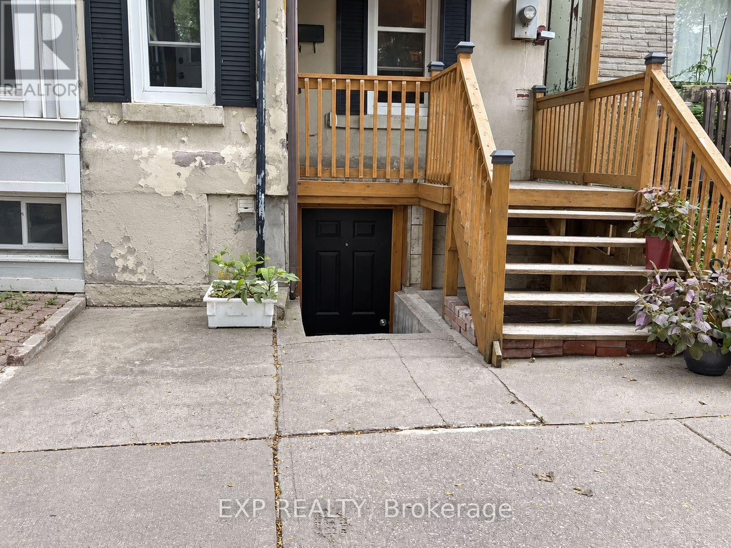 236 MUNRO STREET, Toronto, Ontario