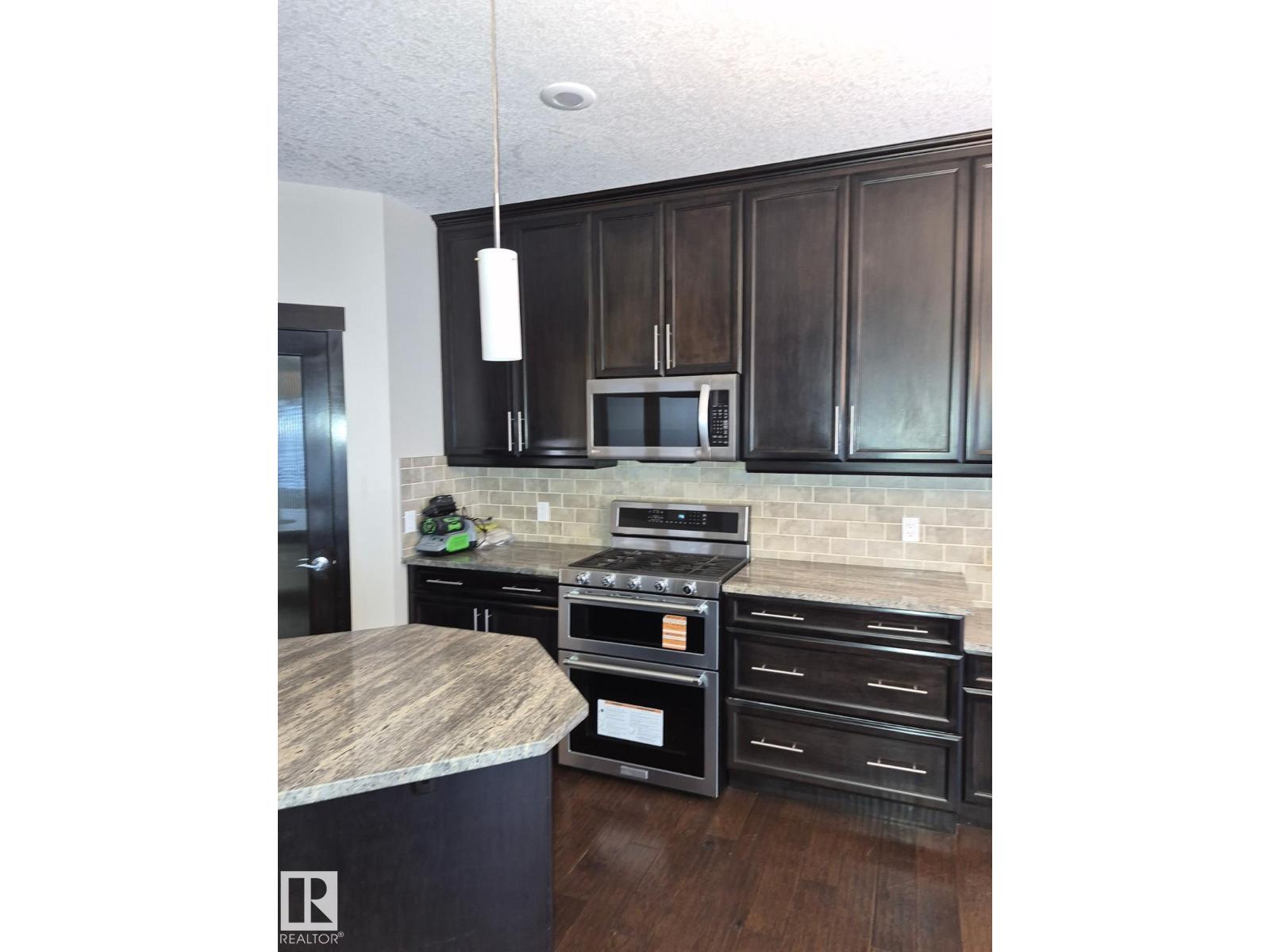 3329 West Court NW, Edmonton, Alberta  T6W 0T5 - Photo 10 - E4508429