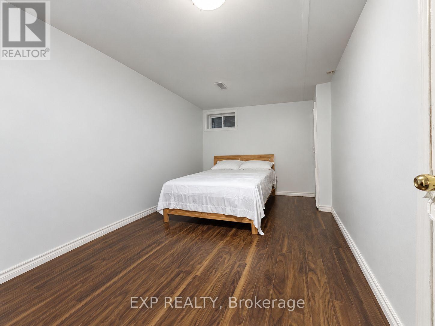 Basement - 236 Munro Street, Toronto, Ontario  M4M 2C2 - Photo 2 - E13776146