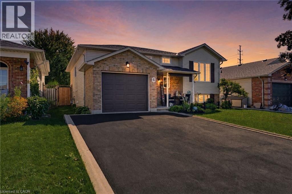 6 Stuart Street, Caledonia, Ontario  N3W 2L3 - Photo 3 - 40862817