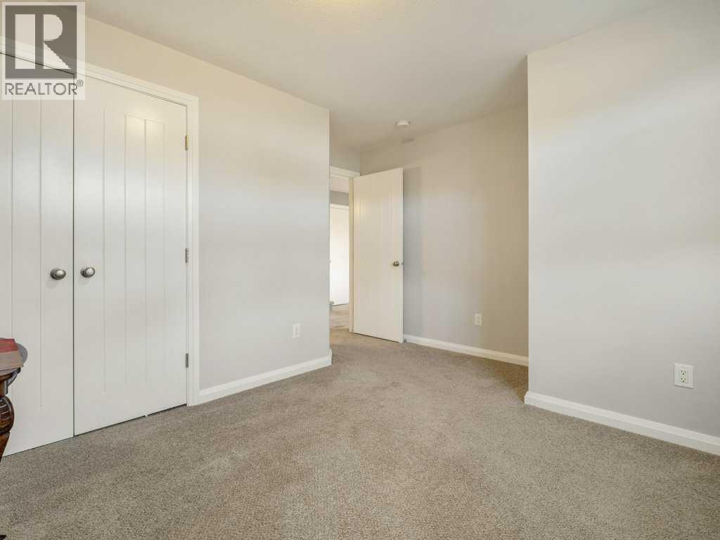 41 Laurel Place photo 26