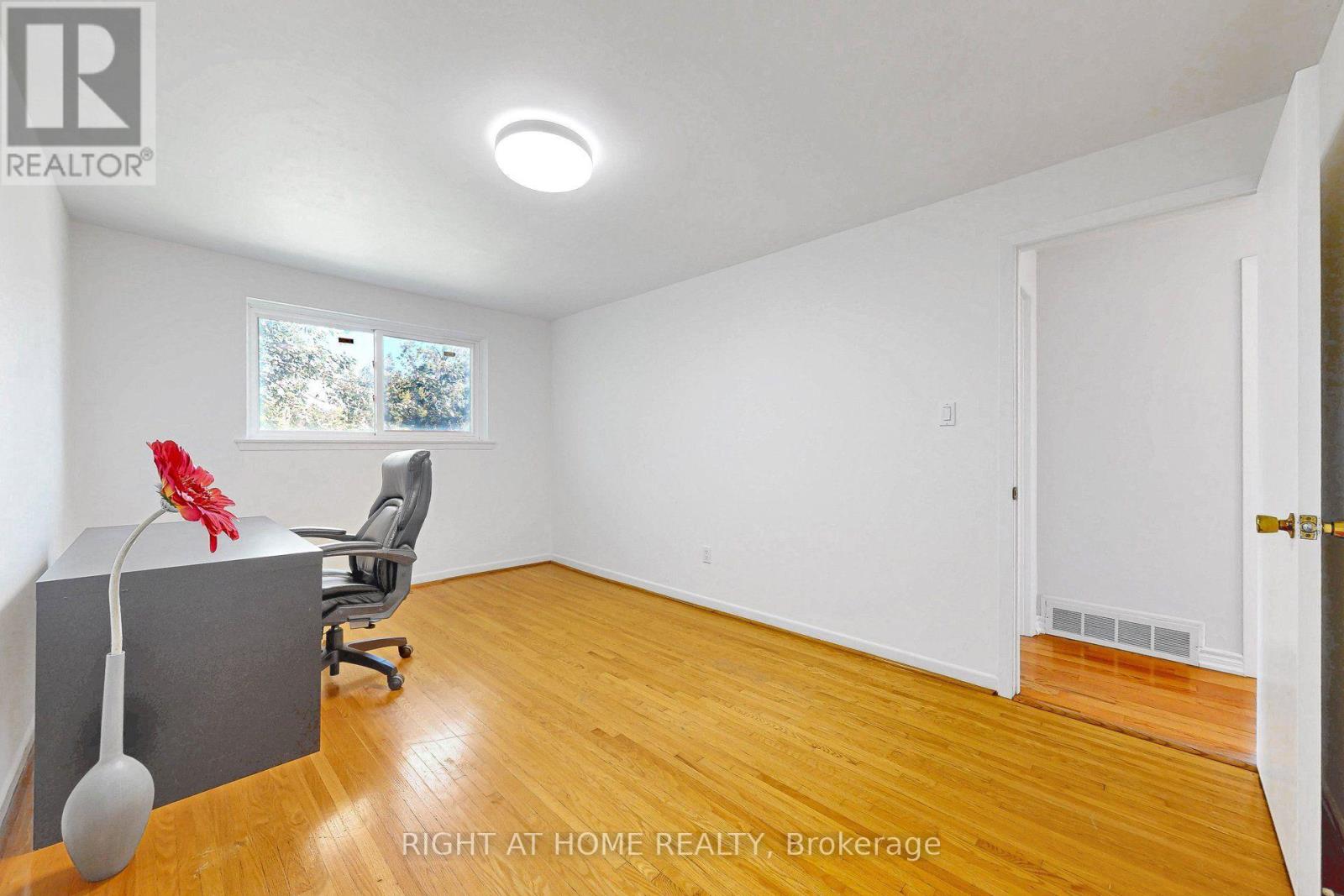 77 Pebblehill Square, Toronto, Ontario  M1S 2P8 - Photo 14 - E13776568
