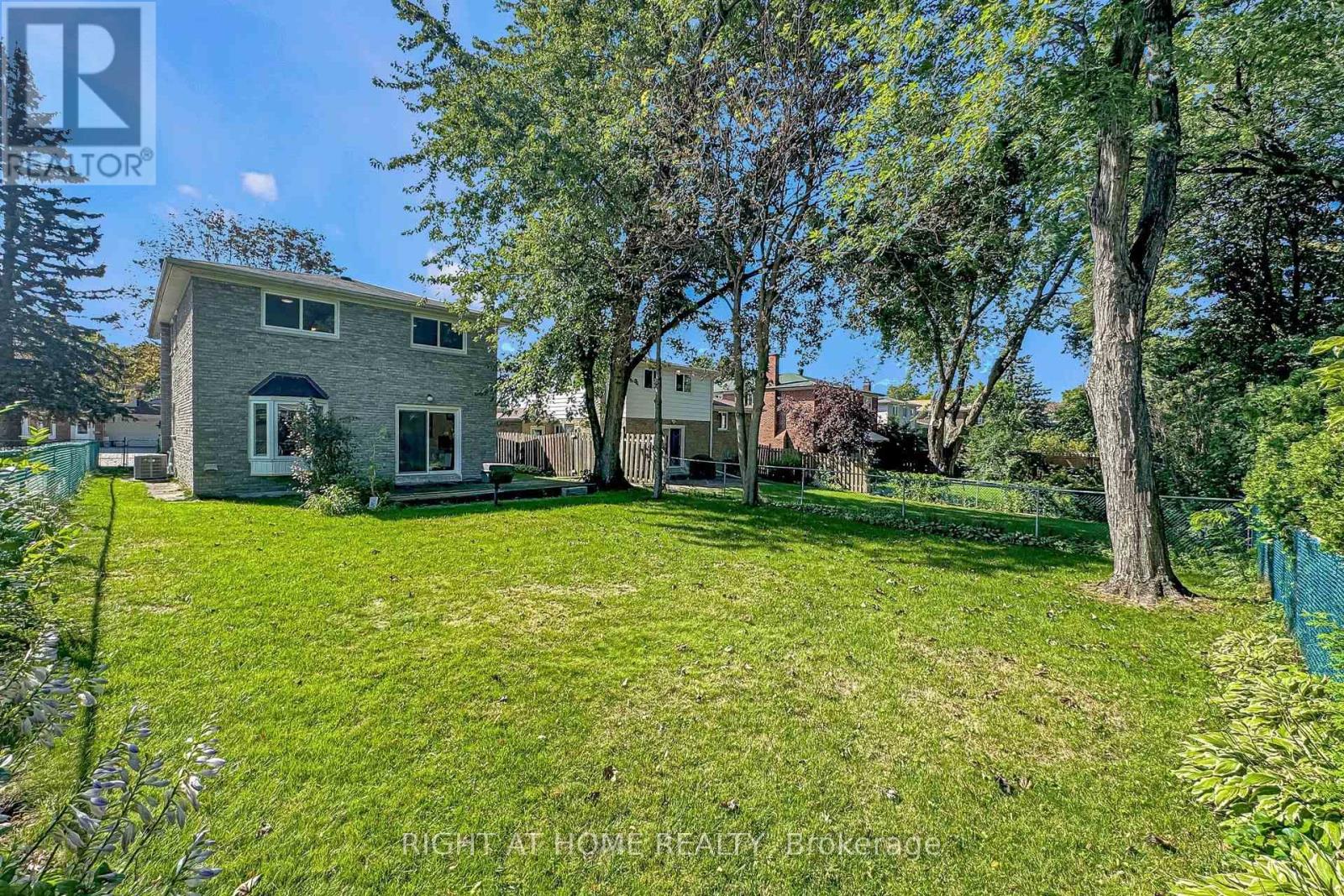 77 Pebblehill Square, Toronto, Ontario  M1S 2P8 - Photo 28 - E13776568